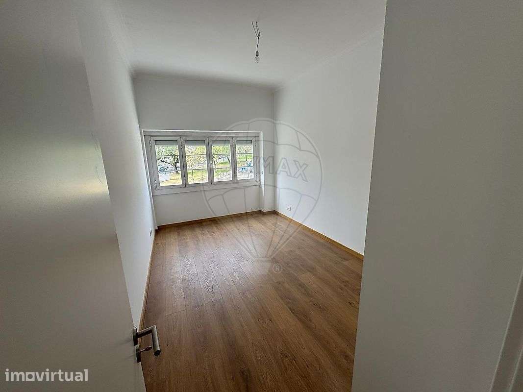 Apartamento T4 para venda - Grande imagem: 4/17