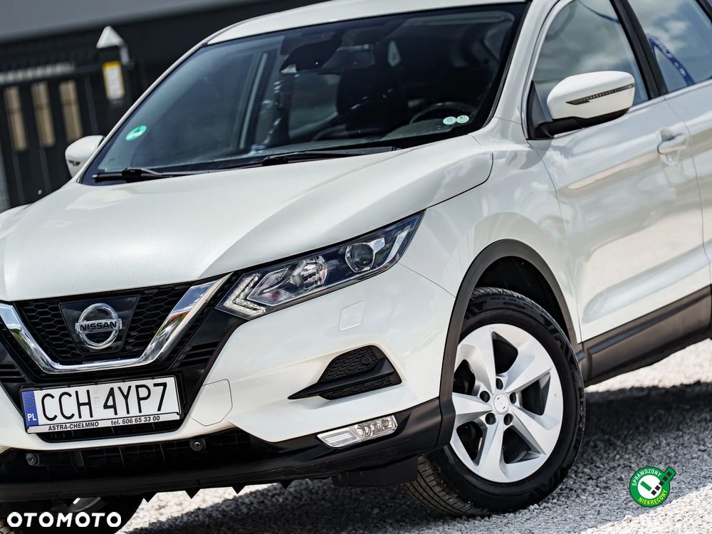 Nissan Qashqai 1.6 DCi N-Tec - 10