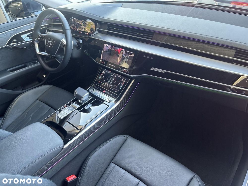 Audi A8 - 33