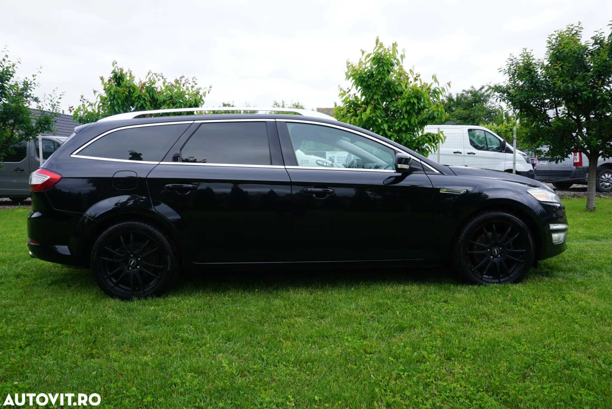 Ford Mondeo 2.0 EcoBoost Powershift Titanium - 3