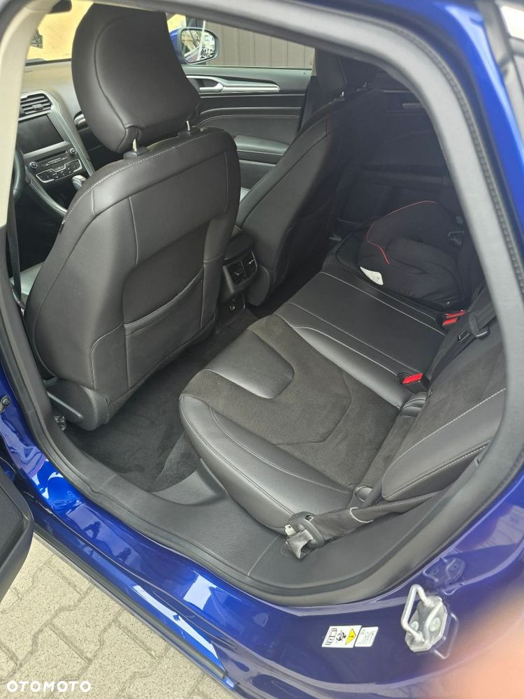 Ford Mondeo - 8