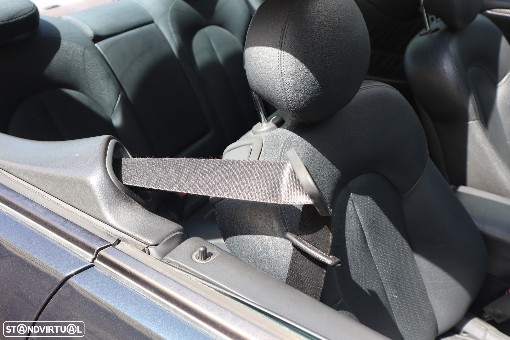 Mercedes-Benz CLK 270 CDi Avantgarde - 25