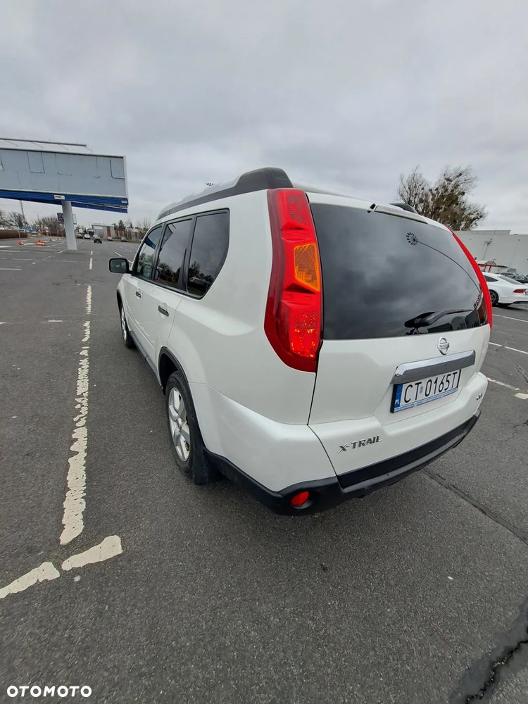 Nissan X-Trail - 8