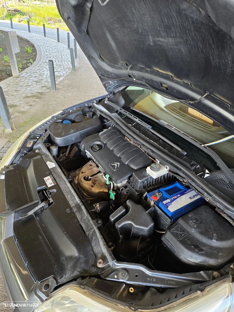 Citroën C4 1.4 16V SX - 20