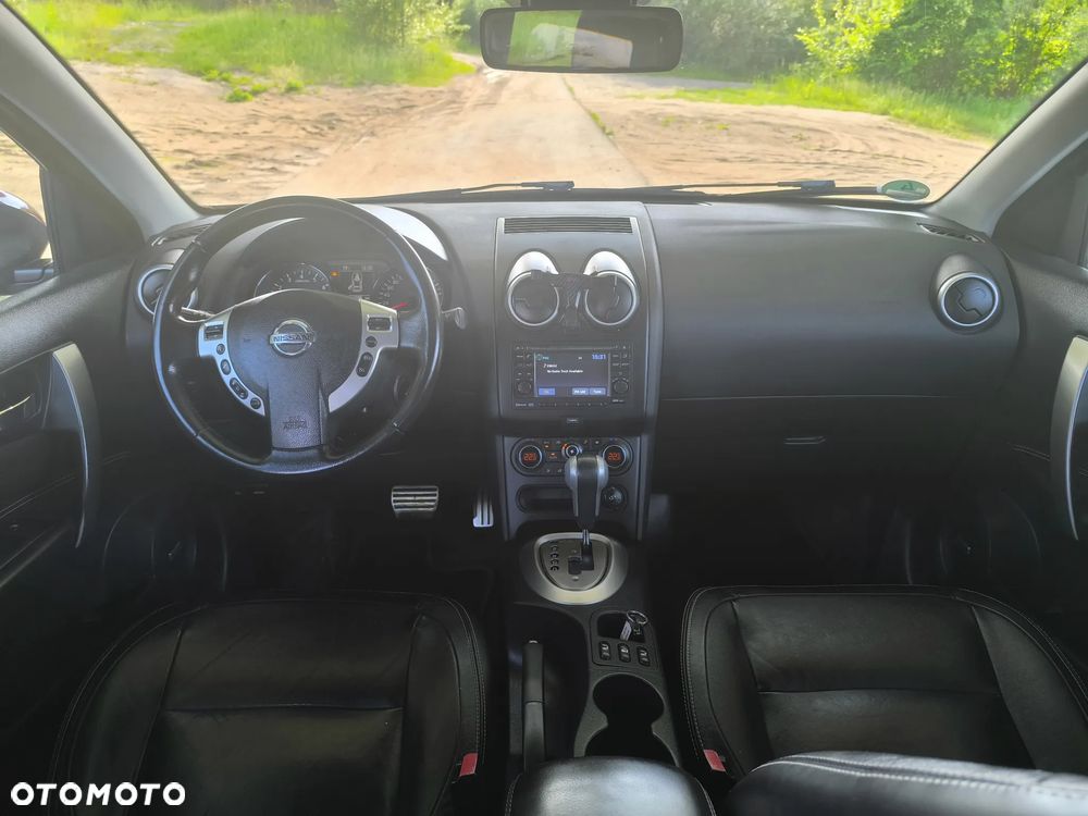 Nissan Qashqai 2.0 Tekna CVT - 16