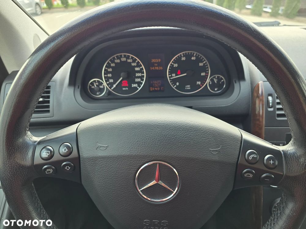 Mercedes-Benz Klasa A 150 Autotronic Elegance - 27