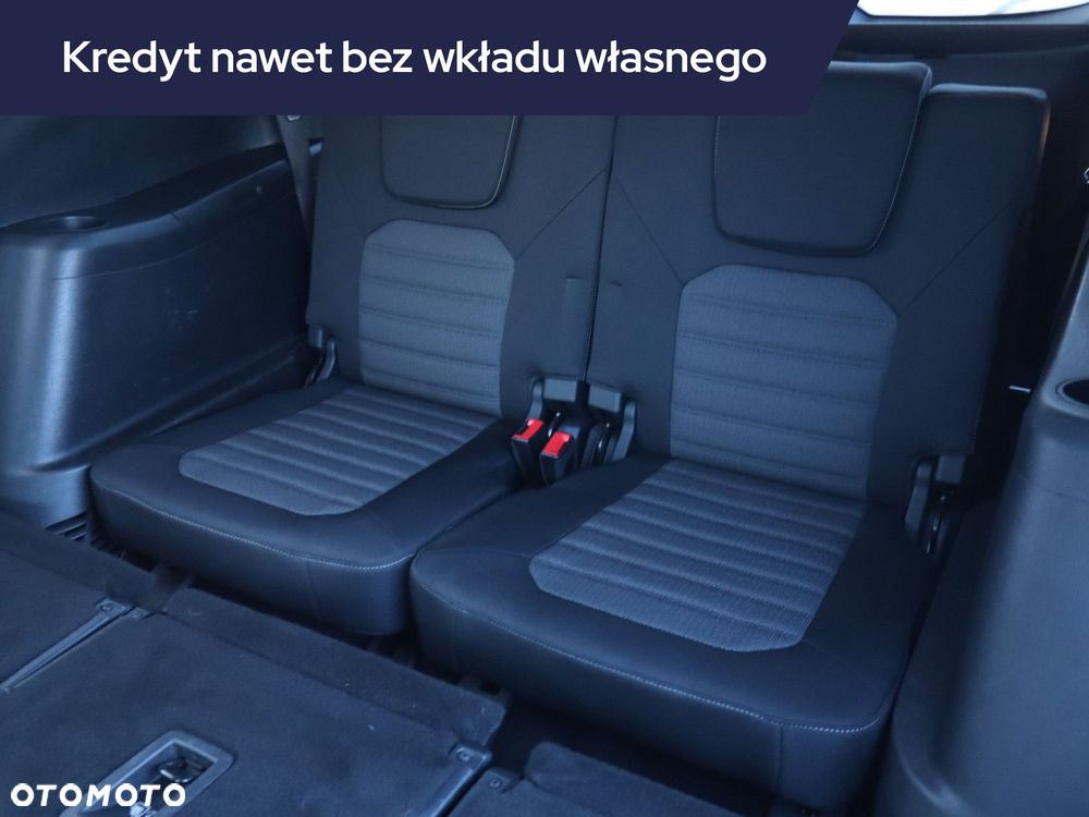 Ford S-Max - 23