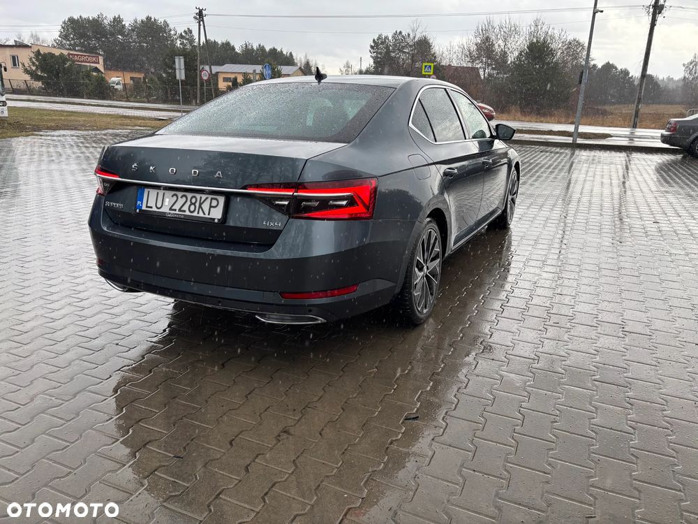 Skoda Superb 2.0 TDI 4x4 L&K DSG - 5