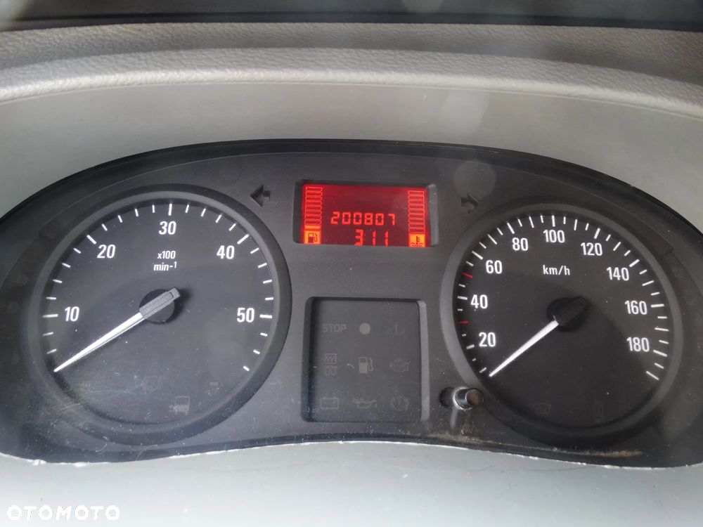Renault Master - 10