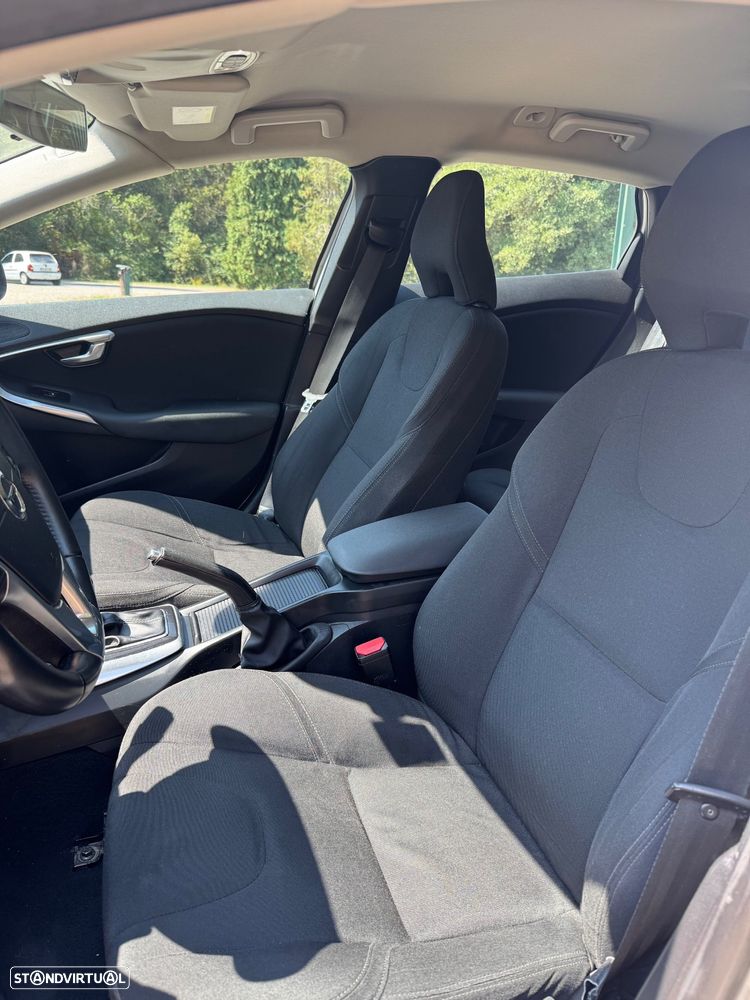 Volvo V40 2.0 D2 Inscription Geartronic - 10