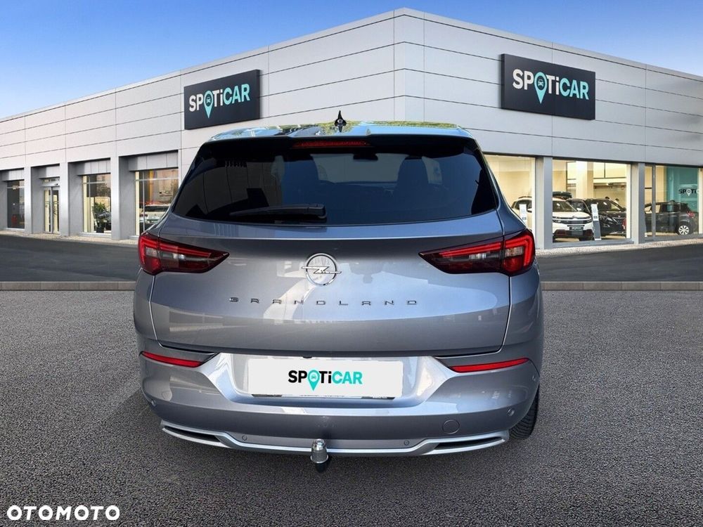 Opel Grandland 1.2 T Business Elegance S&S - 4