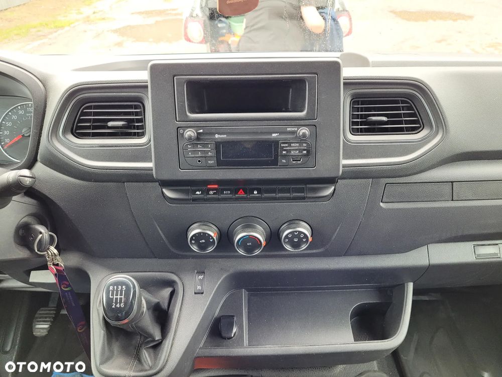 Renault Master - 11