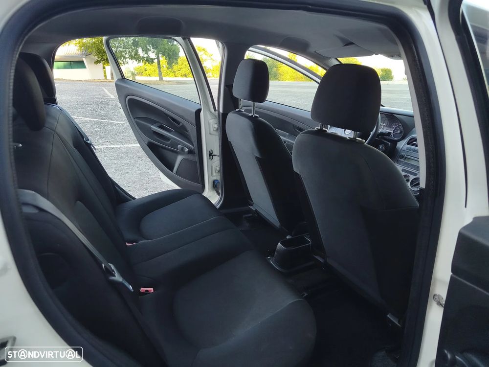 Fiat Punto 1.3 M-Jet Easy S&S - 17