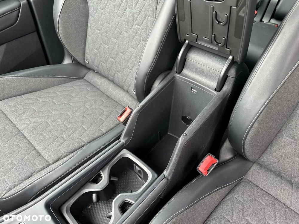 Volkswagen Tiguan 1.5 eTSI Life DSG - 33