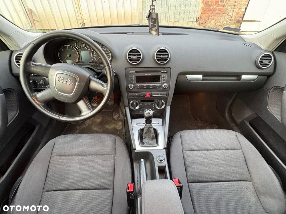 Audi A3 Sportback - 8