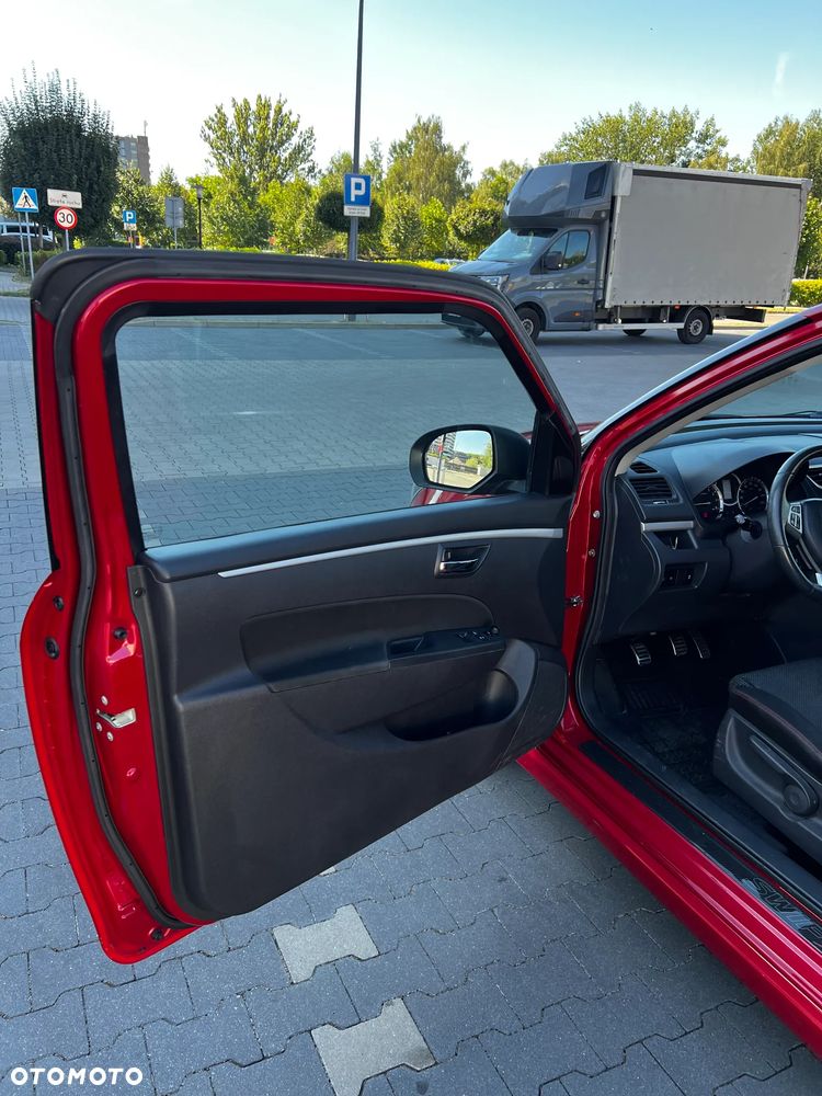 Suzuki Swift - 8