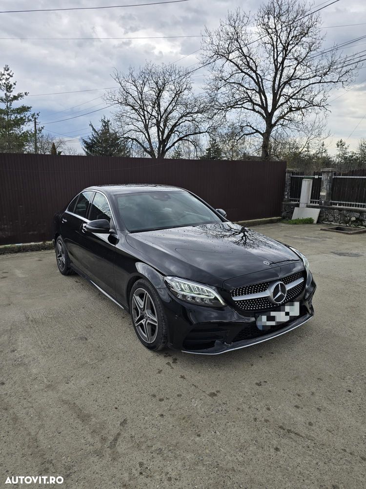 Mercedes-Benz C 220 d Aut - 2