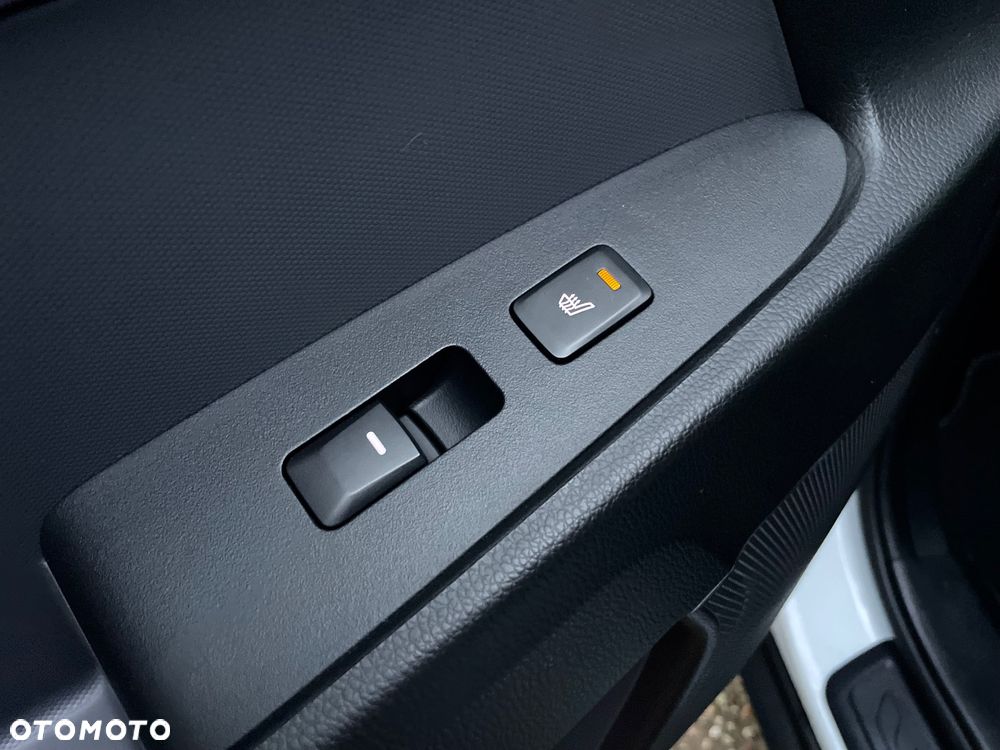 Kia Sportage 1.7 CRDI 2WD ISG Dream-Team Edition - 24