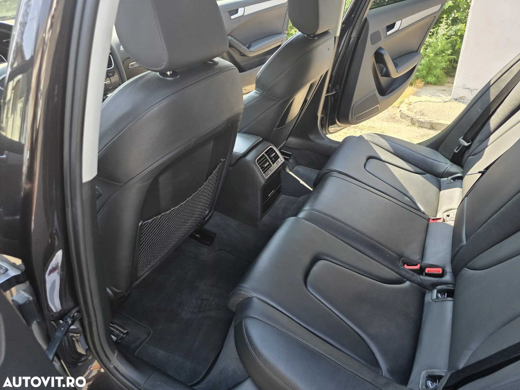 Audi A4 Avant 2.0 TDI S tronic - 9