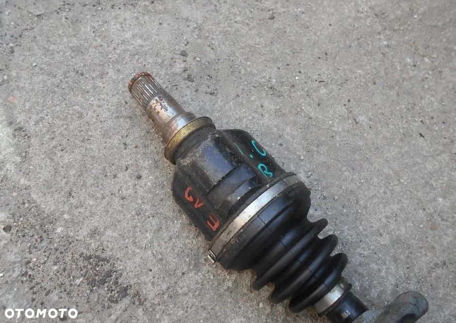 Półoś prawa Toyota Corolla E12 1,6 16V Automat 2001-2007 - 3