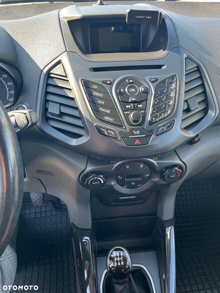 Ford EcoSport - 25