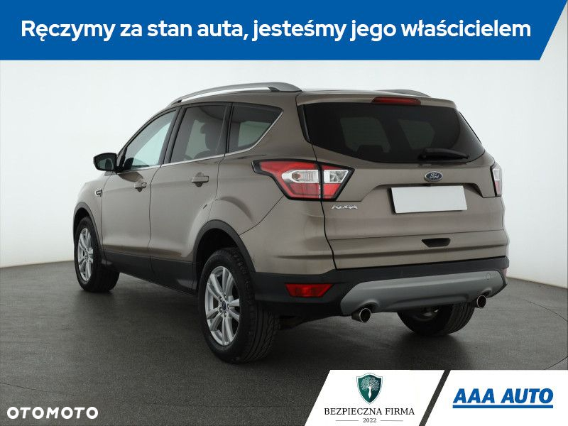 Ford Kuga - 5