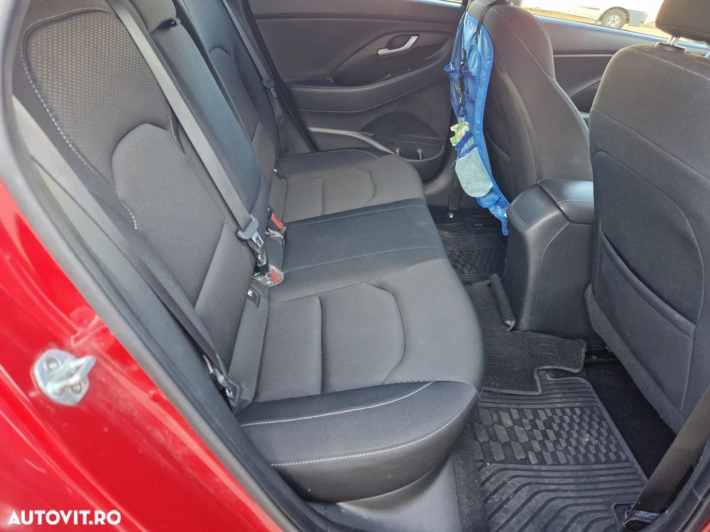 Hyundai i30 1.4 T-GDi 140CP 5DR Exclusive - 8
