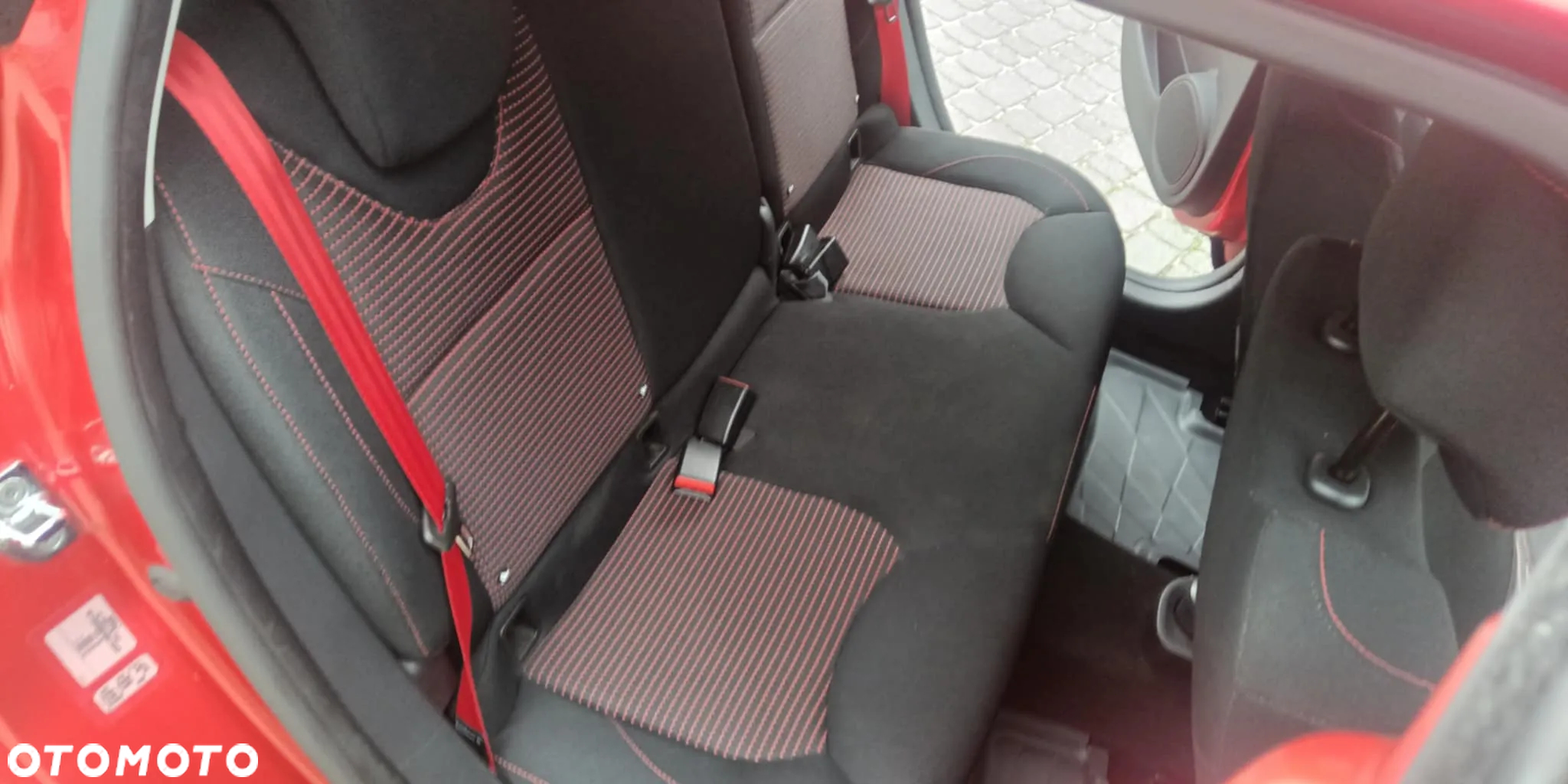 Renault Clio 1.6 Turbo R.S EDC Sport - 13