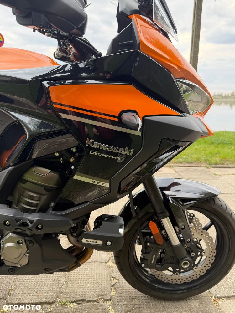 Kawasaki Versys 1000 - 25