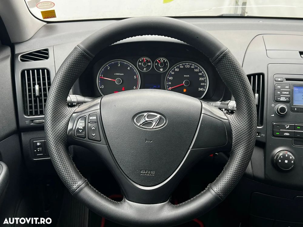 Hyundai i30 1.6 CRDI Classic - 31