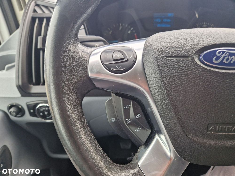 Ford transit Trend - 20