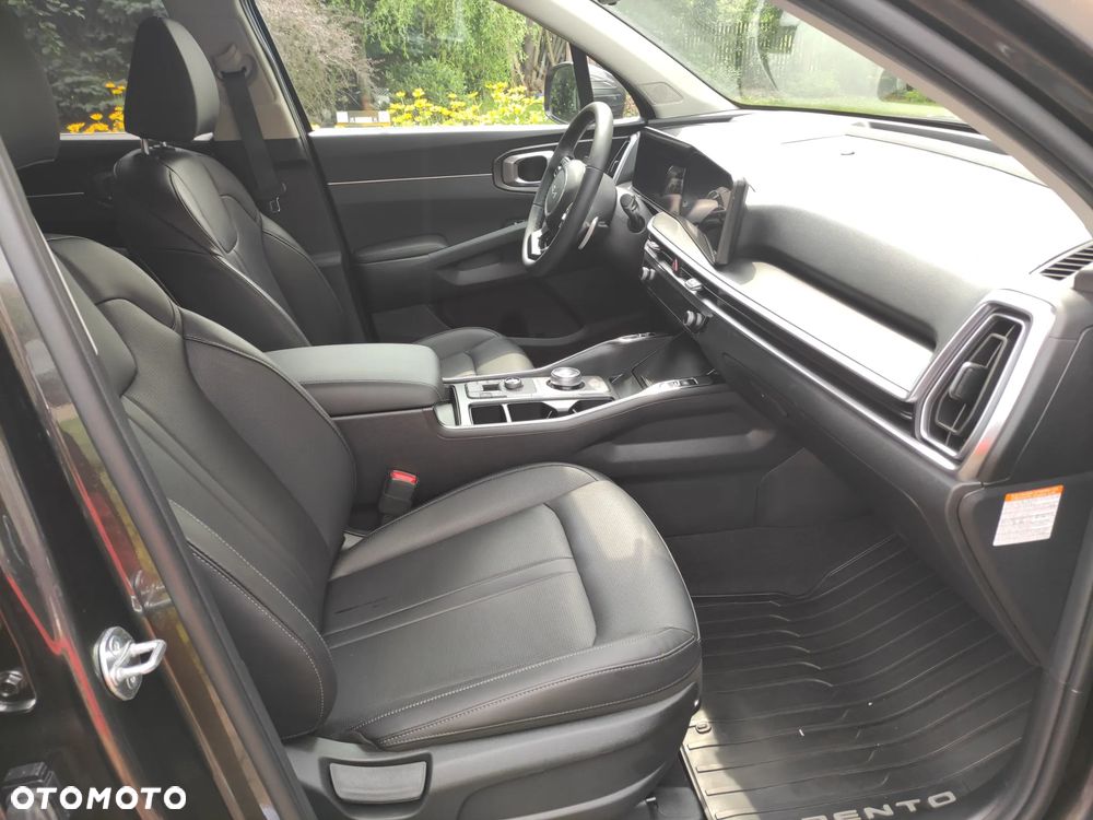 Kia Sorento 1.6T-GDI PHEV AWD OPF Platinum - 21