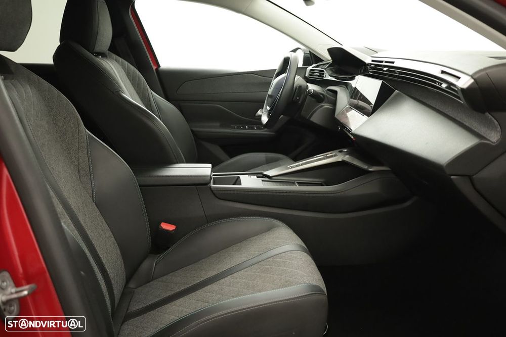 Peugeot 408 1.6 Hybrid Allure e-EAT8 - 21