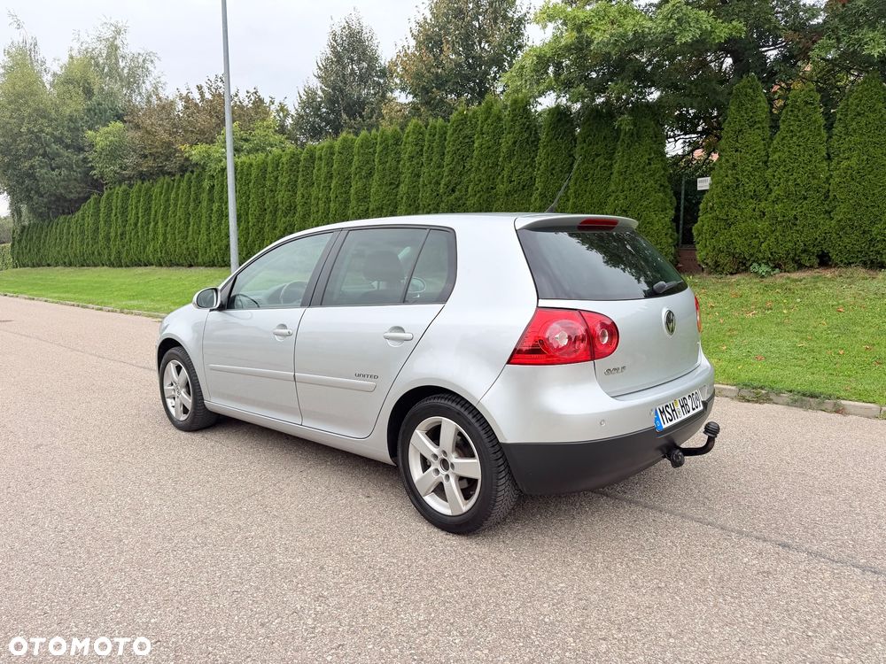 Volkswagen Golf 1.6 United - 15