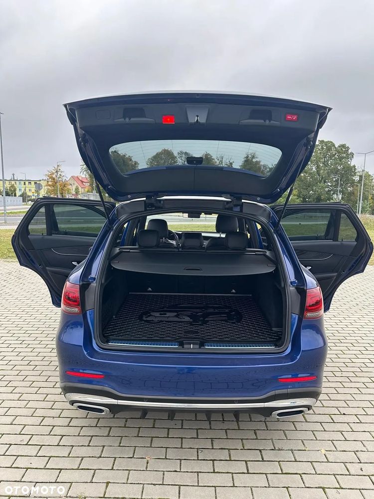 Mercedes-Benz GLC - 27