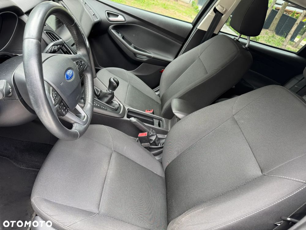 Ford Focus 1.0 EcoBoost Titanium - 19