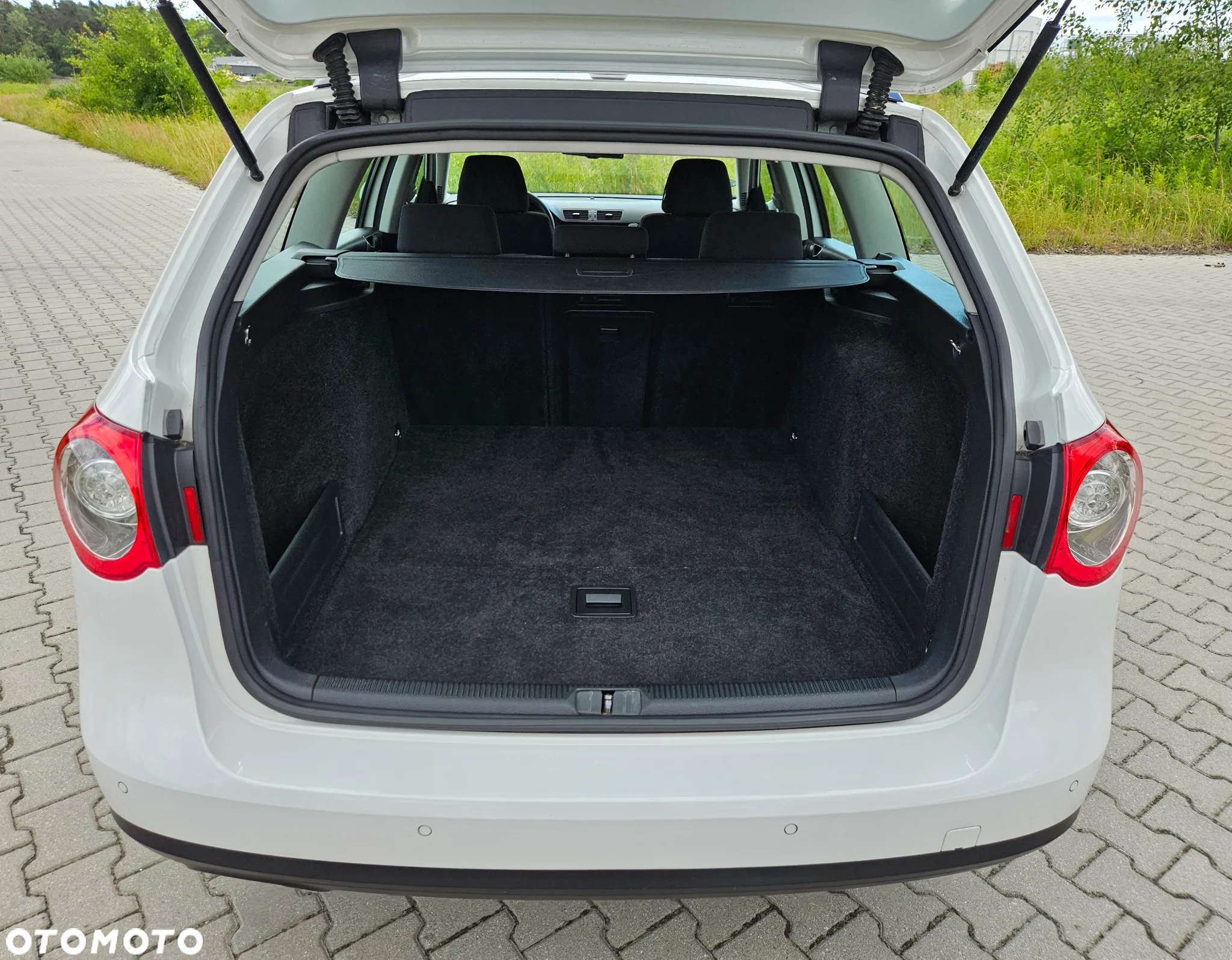 Volkswagen Passat Variant 2.0 TDI Trendline - 20