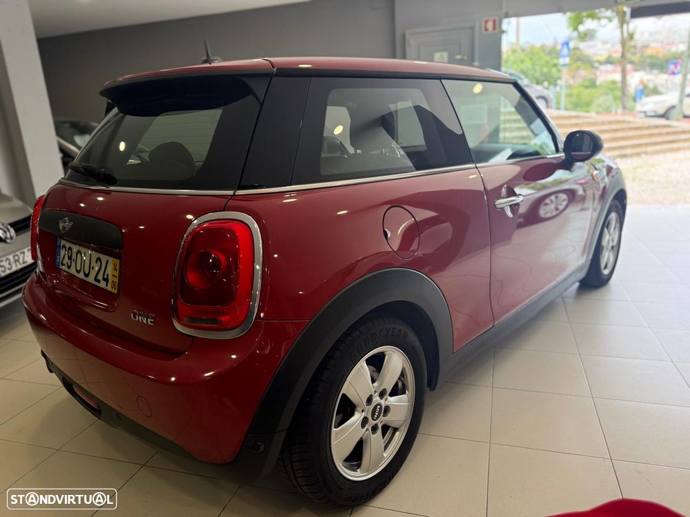 MINI 3 Portas One - 7