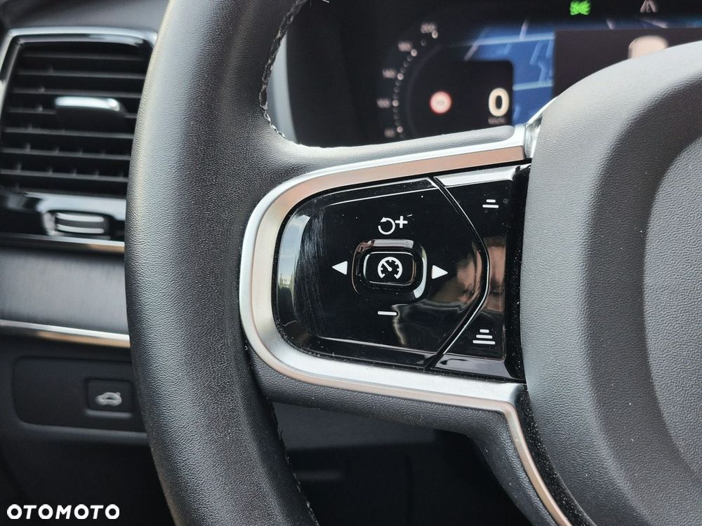 Volvo XC 90 B5 D AWD Inscription - 32