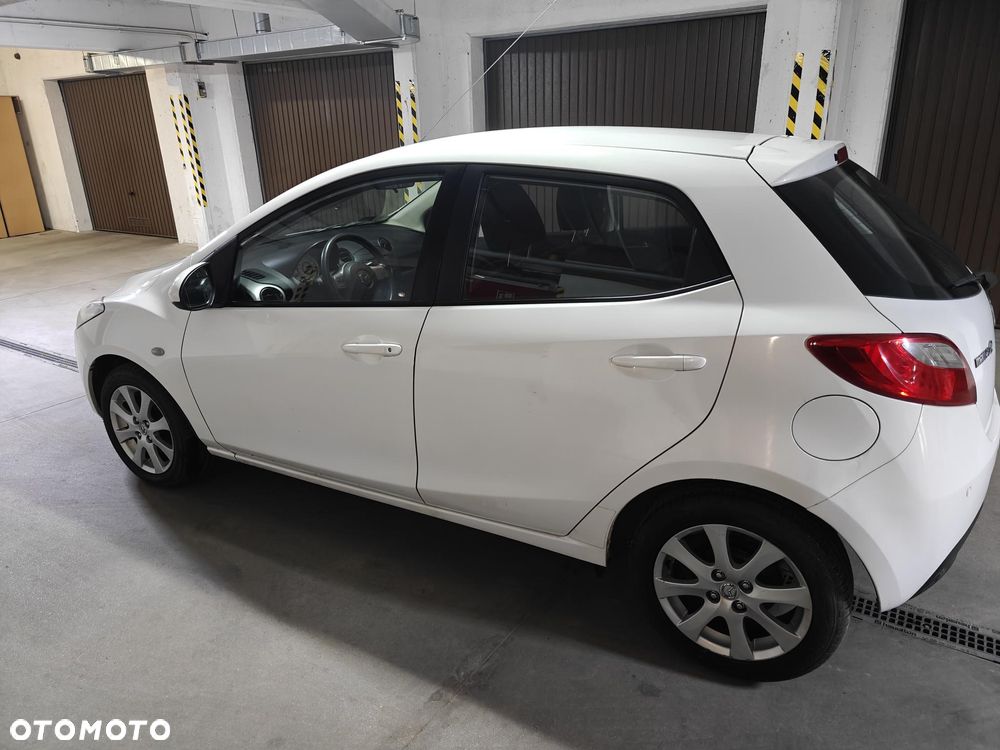 Mazda 2 1.3 Exclusive - 4
