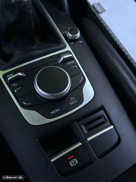 Audi A3 Limousine 1.6 TDI Advance - 18