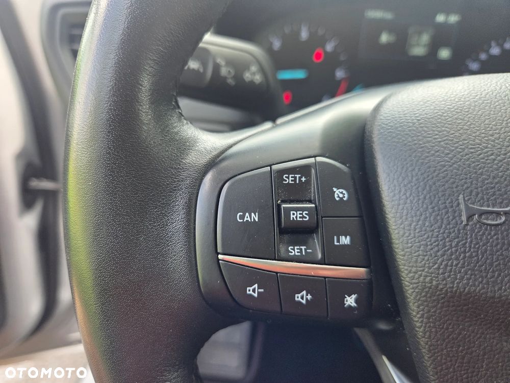 Ford Focus 1.5 EcoBlue Start-Stopp-System TITANIUM - 17