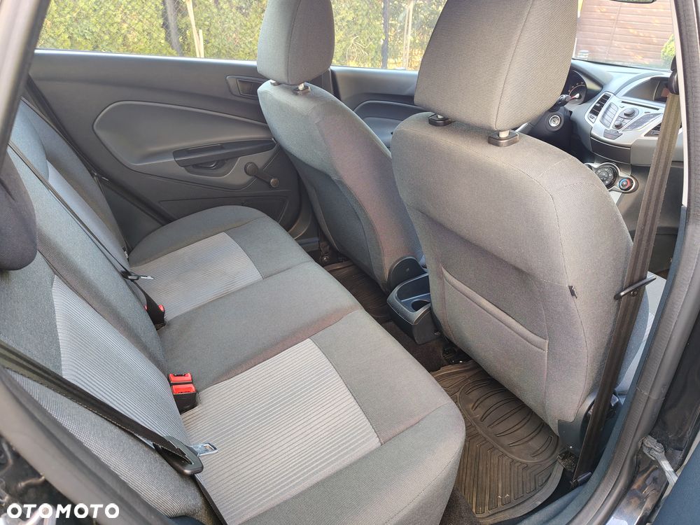 Ford Fiesta 1.25 Titanium EU5 - 4