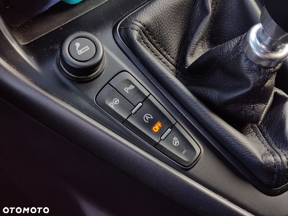 Ford Focus 2.0 TDCi ST-Line Black ASS - 14