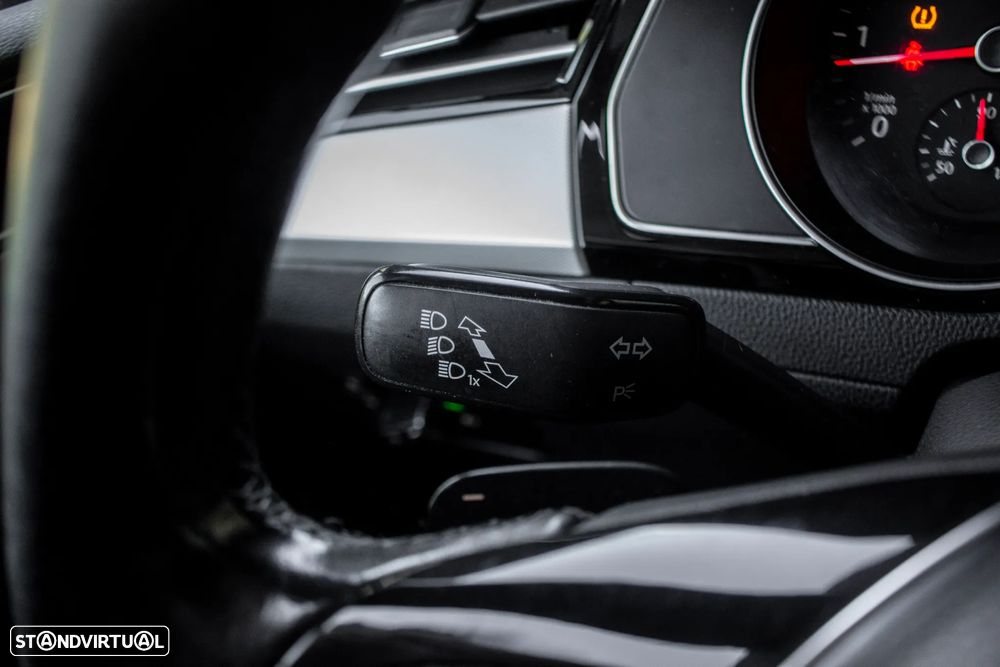 VW Passat Variant 1.6 TDI (BlueMotion ) DSG Comfortline - 16