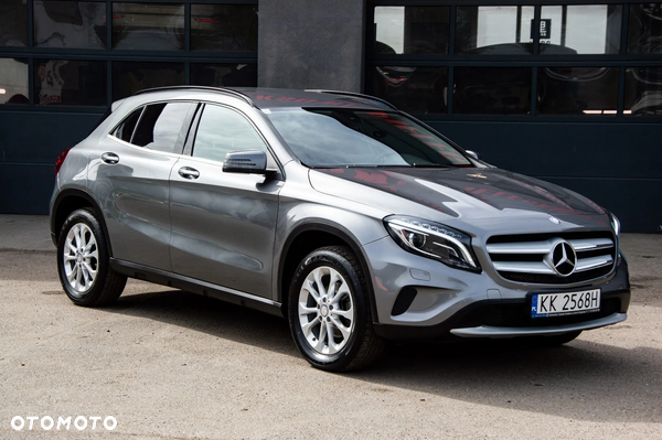 Mercedes-Benz GLA 180 d 7G-DCT