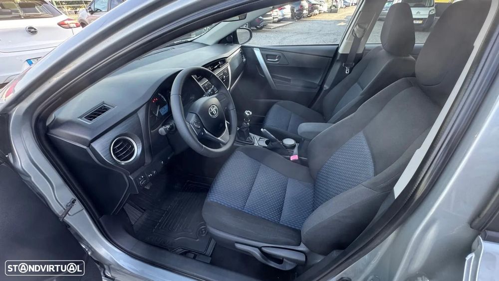 Toyota Auris Touring Sports 1.4 D-4D Active+AC - 13