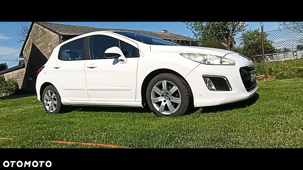 Peugeot 308 1.6 HDi Premium - 16