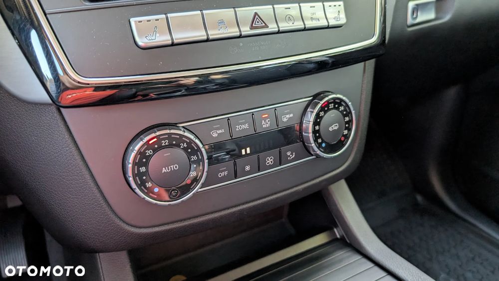 Mercedes-Benz GLE 400 4-Matic 9G-TRONIC - 21