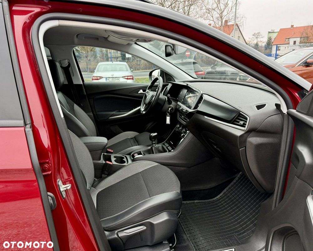 Opel Grandland 1.2 T GS Line S&S - 12